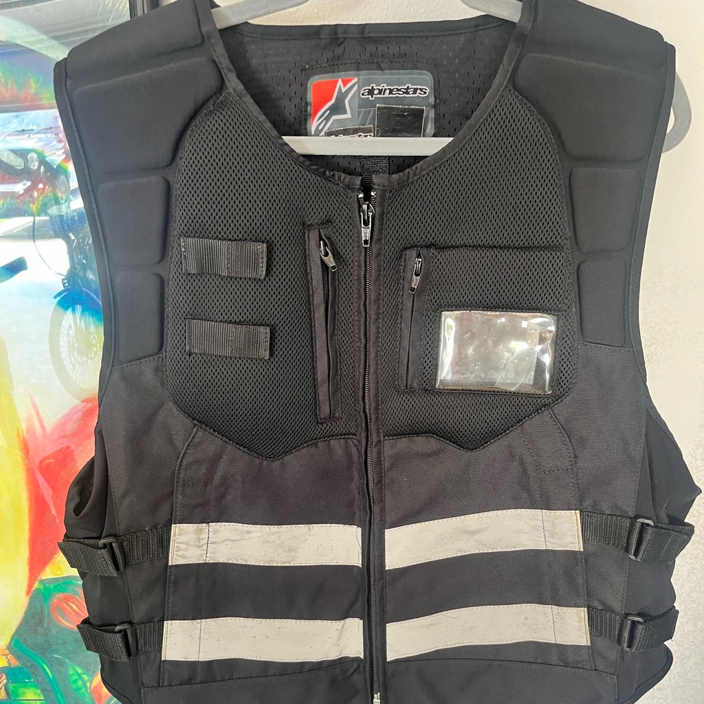 Alpinestars L/Xl Large , Xlarge Military Grade Protective Vest Good Condition